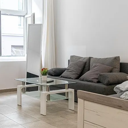 Homelike 2Br Apt Near U1 Reumannplatz - 9 Min To Center Vienna Exterior photo