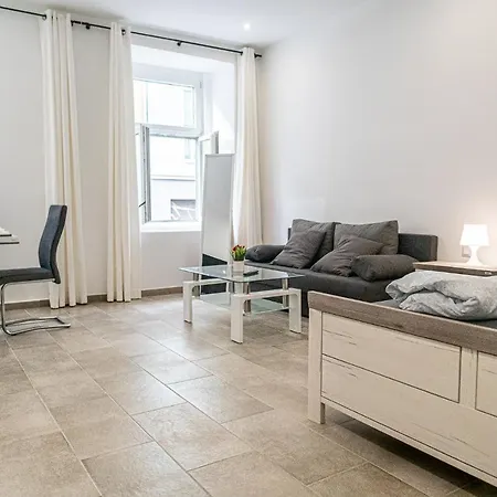 Homelike 2Br Apt Near U1 Reumannplatz - 9 Min To Center Vienna Exterior photo